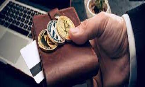 imToken多签钱包的创建过程其实并不是特别复杂，但需要注意的是，在创建过程中一定要确保安全性，以保护你的资产。下面将为你详细介绍如何在imToken中创建多签钱包，以及一些相关的重要信息。

什么是多签钱包？
在介绍如何创建多签钱包之前，我们先来了解一下什么是多签钱包。简单来说，多签钱包是一种需要多个签名才能进行交易的加密货币钱包。这意味着，即使黑客获取了你的私钥，没有其他必要的签名，他们也无法完成转账。这种特性大大提高了钱包的安全性，非常适合团队或组织使用。

为什么选择imToken？
imToken是目前市场上比较受欢迎的一款数字资产钱包，支持多种主流公链。它的用户界面友好、操作简单，同时也提供了多种安全保护措施。而且，imToken还支持币种的多样性，用户可以在同一个钱包中管理多种数字资产，这对于普通用户来说非常方便。

创建imToken多签钱包的步骤

h4步骤一：下载并安装imToken/h4
首先，你需要在各大手机应用商店下载并安装imToken。如果你是iOS用户，可以在App Store中找到；如果是Android用户，则可以在Google Play或其他安卓应用市场中搜索“imToken”。安装完成后，打开应用，进行初步的设置，如语言、主题等。

h4步骤二：注册或导入钱包/h4
打开imToken后，你会看到“创建钱包”和“导入钱包”两个选项。如果你之前没有使用过imToken，选择“创建钱包”。如果你已经有一个钱包，想通过多签功能来增强安全性，那么选择“导入钱包”。

h4步骤三：选定多签钱包/h4
在创建钱包的界面中，找到多签钱包的选项。通常情况下，你会看到“创建多签钱包”或类似的提示。点击进入后，你将需要设置钱包名称和其他一些基本信息，比如钱包的安全措施、需要的签名数量等。在这里，建议你选择一个易于记忆但又足够复杂的名称，以确保安全性。

h4步骤四：设置参与者信息/h4
创建多签钱包时，你需要添加参与者的地址，指明哪些钱包能够参与这项多签操作。这一步需要大家共同商议，以确保每个参与者都能获得签名权。一般来说，参与者的地址会以“以太坊地址”或“其他公链地址”的形式提供。添加完成后，确认无误。

h4步骤五：确认并生成钱包/h4
完成所有设置后，检查一遍信息无误，然后提交创建申请。imToken会生成多签钱包，并为你提供一系列安全措施，比如备份助记词。务必将助记词保管好，这是你恢复钱包的唯一途径。

多签钱包的优势
与普通的钱包相比，多签钱包的优势是不言而喻的。首先，它能大幅提升资金安全性。其次，多签钱包适合团队使用，可以降低单一用户的风险。此外，在资金管理方面，使用多签钱包可以提高决策透明度，避免因个人原因导致的资产损失。

注意事项
创建多签钱包虽然简单，但在操作过程中有一些事项需要特别注意：
ul
    li安全性：创建和备份过程中一定要保证手机和网络的安全，公众Wi-Fi很容易受到攻击。/li
    li备份信息：确保你了解备份的每一步，助记词失去后，钱包内的资产将无法找回。/li
    li参与者选择：在选择多签参与者时，确保他们都是信任的人，以免造成后续的安全隐患。/li
/ul

总结
总的来说，创建imToken多签钱包的过程并不复杂，但需要用户在安全和信息管理上做到位。多签钱包作为一种增强安全性的工具，非常适合需要谨慎管理资产的团队或个人。在以太坊等区块链上，合理利用多签钱包的功能，可以有效地避免不必要的财产损失，同时提高资金的安全性。

希望以上内容能够帮助你顺利创建一个安全的多签钱包，同时在管理你的数字资产时，更加放心。如果你还有其他关于imToken或多签钱包的疑问，欢迎随时咨询！

相关关键词：imToken、多签钱包、数字货币、安全性、参与者信息

imToken, 多签钱包, 数字货币, 安全性, 参与者信息/guanjianci